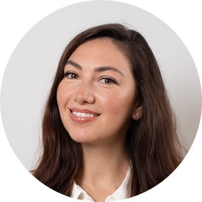 Founder @ LinkedLivin - platform that connects vetted peer professionals and friends to rent or swap apartments during travels