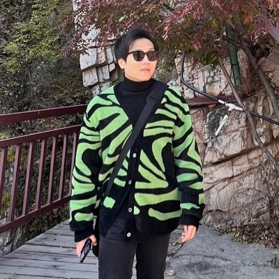 喜欢友善的交流,喜欢前沿世界开放且多元|#任何话题|
每个人都有自己对世界的理解,喜欢分享和被分享🌕
Everyone has their own understanding of the world
and likes to share and be shared🌑