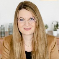 Caroline Hof (@caroline_hof) 's Twitter Profile