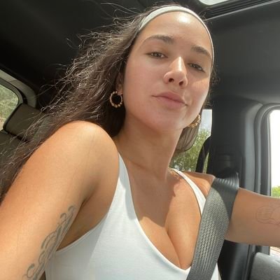 ChristianaMahoe's profile picture. 