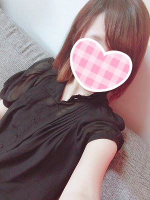 elspgkk74m8's profile picture. 騎乗位で自由にしてイイって人 🧡らぶりつ＆フォローお願いします🌸#オフパコ