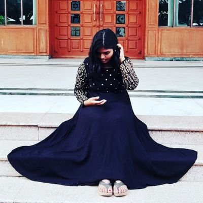 ROJAKANNAN19's profile picture. Let's build our nation