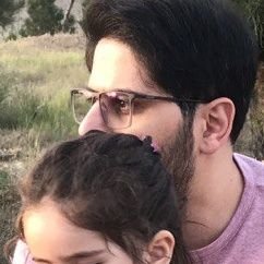 mohsen_kh_'s profile picture. father | developer