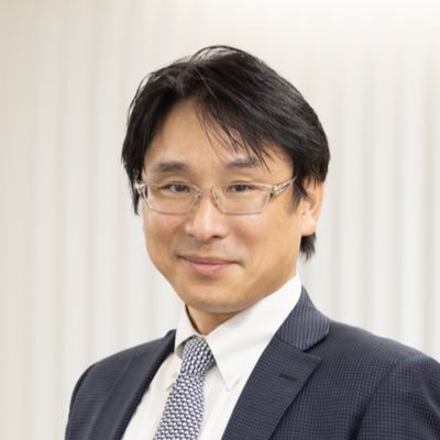 「右腕になりたい人」に役立つ思考・行動を配信|実行支援・成果創出型経営コンサル会社の代表取締役社長(コンサル歴19年)|オンライサロンCRHオーナー(https://t.co/OaeQpt0bwz)|サロンメンバー募集中|経営コンサル(未経験者)採用中|YouTube(https://t.co/NAeyC3lmaL)|三児の父