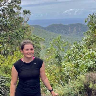 Volcanology and experimental petrology PhD student at Bristol University 🌋  Researching magma rheology and pantellerite volcanoes 🧪