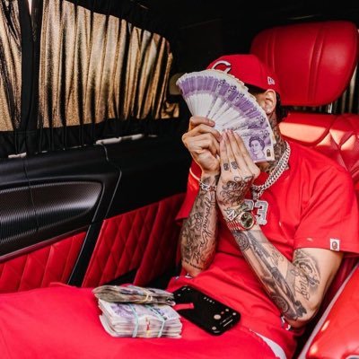 AmiriArmani's profile picture. The Emperor 😈🏯 | 14 | Location: Unknown 🌑