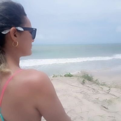 Anevivi13's profile picture. 