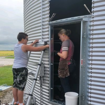 shast329's profile picture. 