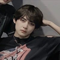 πππ² (@vlouvy) 's Twitter Profile
