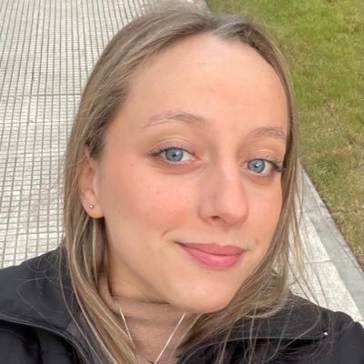 🇦🇷 | ⚓️LNAB | 👩🏼🎓 Lic. en Comunicación Periodística | 📚Posgrado en Com. Política e Institucional