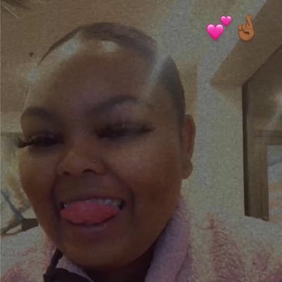 insta:spoiledddbrat._deedee 2️⃣2️⃣🎉😘. mother of 1 🧸❤️