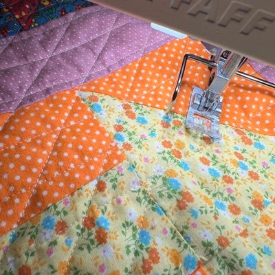 HoneyInMyBrew's profile picture. 