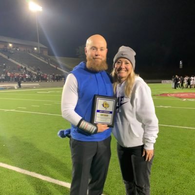 Imperfect Follower of Christ, Proud Coach's Wife, Mama, Teacher, Football Fan 🏈❤️