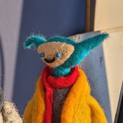 Struggling Philly artist. Hire me to make stuff for you.