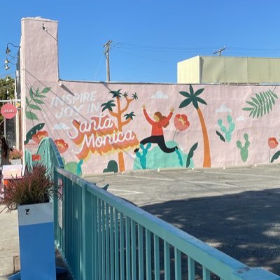 bestiedanny's profile picture. Just a guy with a miserably long stan list || 
here from '18 but banned 😓 || 🩵 eras la n1, det n2, indy n1