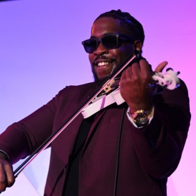 Booking - https://t.co/hqv3hOxAEO •
R&B, Hip-Hop Violinist & Songwriter | Maryland, DC, North Virginia & beyond