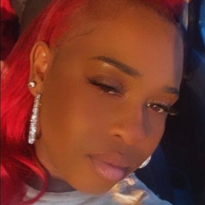 iconicnee's profile picture. 🤎 true beauty