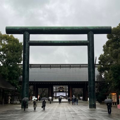 自然豊かで思いやりのある国である🇯🇵を、次の世代にしかっりと譲り渡したい。安倍元総理のなき🇯🇵を守ってくれる人を全力で応援いたします。 メガソーラー、外国人参政権、むやみな移民受入には反対いたします。このたび💙日本保守党党員💙になりました。 党員番号:1199×× ニコ生百田尚樹チャンネル 百田塾会員