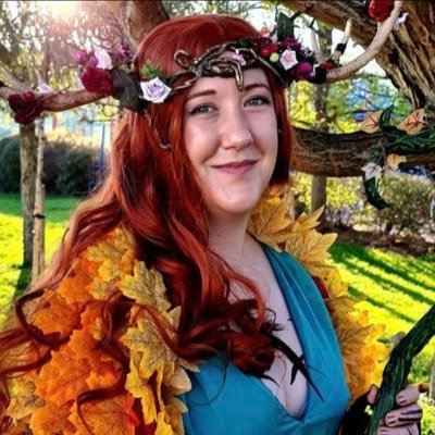 Suzy | 32 | UK | She/Her | Teacher (Geography, Secondary) | Dungeons and Dragons Player | Critical Role Fan | Crafts | Trying to get my reading mojo back