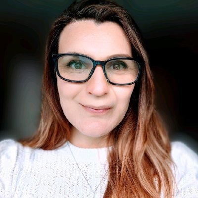 content strategist, product manager, mum to twins. I also love handbags, hubby, chocolate and everything digital - just not in that particular order.