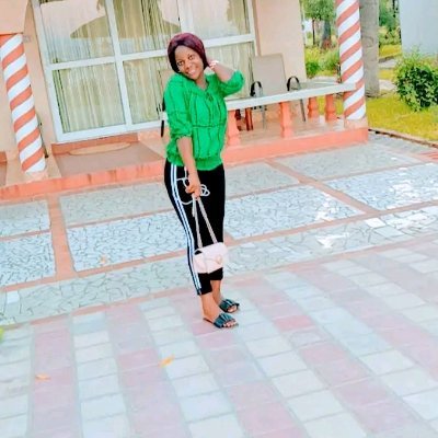 NyapuwaLoveness's profile picture. 