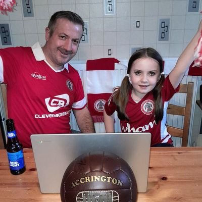 Married to my gorgeous wife together we have a beautiful daughter, she is our world 🌎
My football team,,,,, Accrington Stanley ❤️🤍