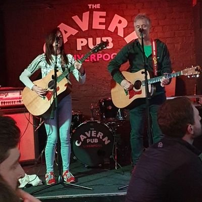 Glasschild are a Americana-Folk duo from Merseyside, comprising of singer/songwriters Cathy Cunningham and Stephen Smith.
https://t.co/IvZSuFHYIx