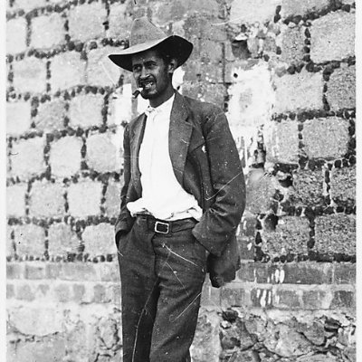 vlad_attila's profile picture. Républicain, laïque, démocrate.🇫🇷
Ennemi de tous les fachos : islamistes ou nazillons. Les pires étant actuellement les collabos antisémites d'extrême gauche.