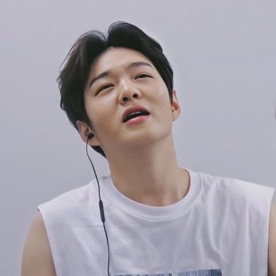 solely to rp, one paragraph can not describe how amazing the dorkie of BTOB is. he is extremely perfect in a full package, LCS. 1991.