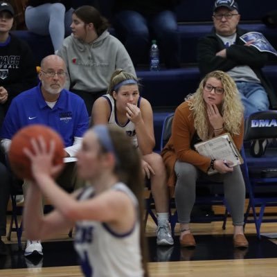 DMACC Assistant Women’s Basketball Coach 🐻🏀 #gobears  ICCC Alum ➡️ Valdosta State WBB Alum 🔥 JuCo Advocate 🏀