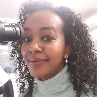 sararahma_'s profile picture. Doctor | Histopathology  | unwilling cat mum🐈 | views my own