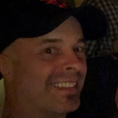 Dev building awesome #Bitcoin stuff @ Bull Bitcoin - npub1gdj9dp5mm4lukw424yd76pgh86s4zzreqpp9pw0knvkyxux43nmsc24kd6