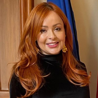 Monica Gil Profile