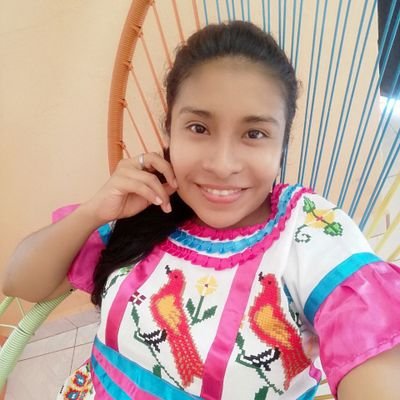 AuroraLozanoB's profile picture. 