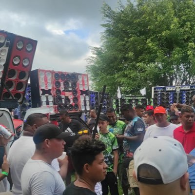 RobertoGrijalb5's profile picture. .