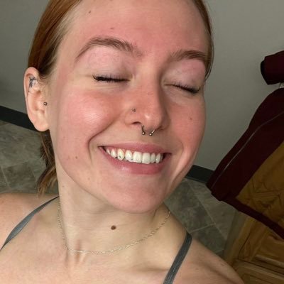I’m available for meetup and hookup