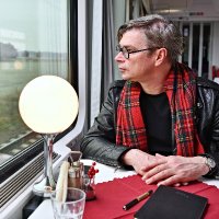 Jaroslav Rudiš (@jaroslavrudis) 's Twitter Profile Photo Jaroslav Rudiš (@jaroslavrudis) 's Twitter Profile Photo