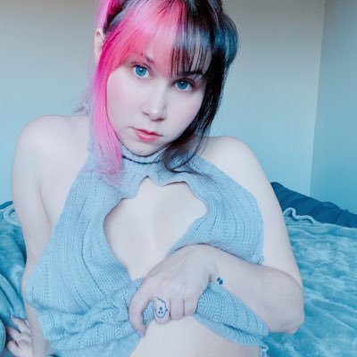 This is my Spicy/Cosplay Account which is Adult Content 🔞+ Main- @TheHaleyBaby ✨