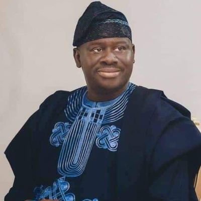 BiolaMakinde's profile picture. Representative || Financial Management Expert