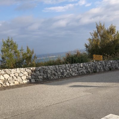理学療法士8年目 。脳卒中認定理学療法士です。その他に離島での介護予防支援等をしています。理学療法は楽しい。でも収入は上がりにくい。様々な方法で収入を上げていけるように日々いろんなことにチャレンジします。