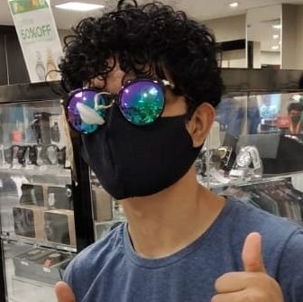 zeirouw's profile picture. queria ser imaginário aparecer só quando apropriado