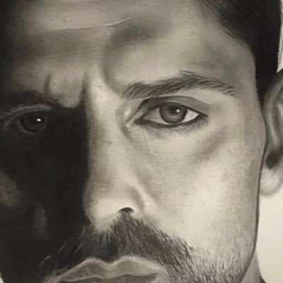 أنسان لا ينتظر الأشياء الجميلة تأتي بل هو يّذهب لها ..