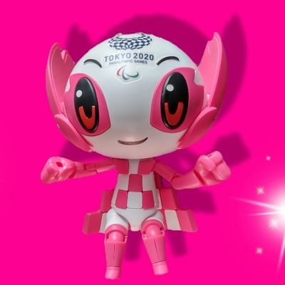 lotus_hiro's profile picture. ミラソメちゃんが大好き❤️可愛いだけじゃないキャラが好き✨ロック(主にUK)大好き🎸70,80~90年代物特にOasis好き                      美術館へ行くのも好き🖼️
 夏は苦手 死んでます🥵
 FF外でもコメントや👍️しちゃったりするので失礼お許し下さい🙇