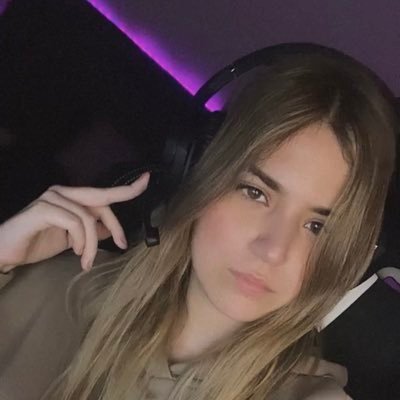 OteguiLeo's profile picture. Me gustan las compus y soy gamer