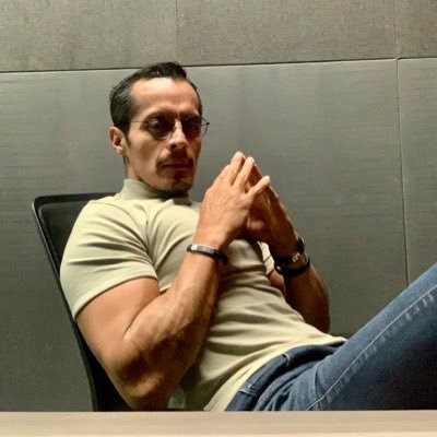 Productor de radio en Imagen Radio CDMX, comunicólogo, a veces salgo en la radio, a veces salgo en TV. Fitness y quiero ser actor 🎭