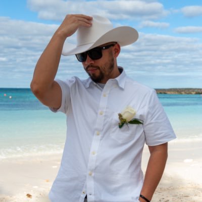 Helping people achieve financial freedom. 🐺 Founder of BluWolf. Tweets & RTs are not financial advice.