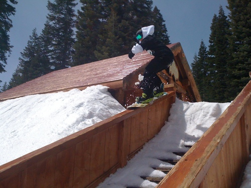 heavymetalthnda's profile picture. 