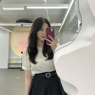 xqncl12845257's profile picture. 