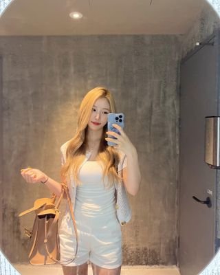 uellw47399242's profile picture. 