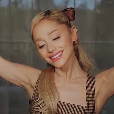 ✳︎ ｡ 🎞️ ｡˚ ⊹ since 1998 ⊹ — I cleaned my twitter